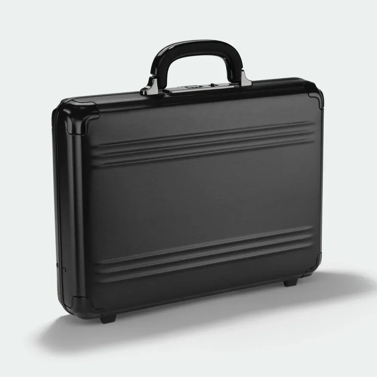Zero Halliburton Pursuit Aluminum Medium Attache Case Silver