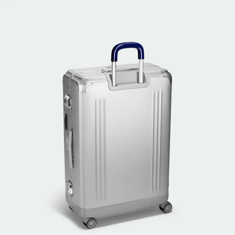 Zero Halliburton Pursuit Aluminum Medium Travel Case Silver